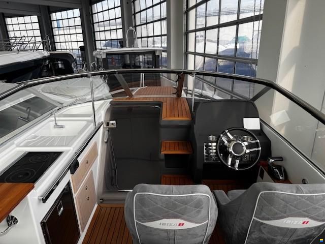 Ibiza Boats 811T