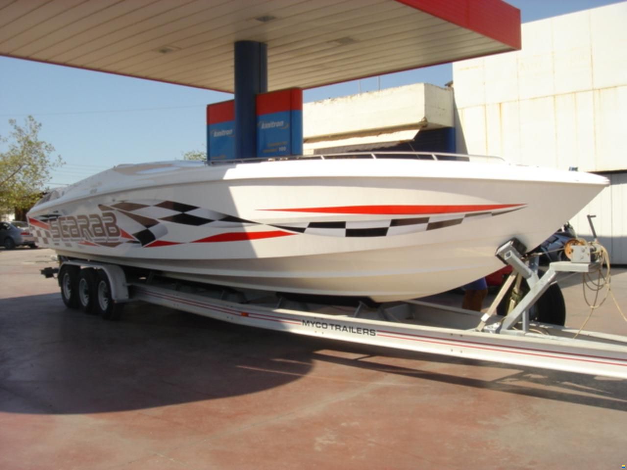 Wellcraft Scarab 38