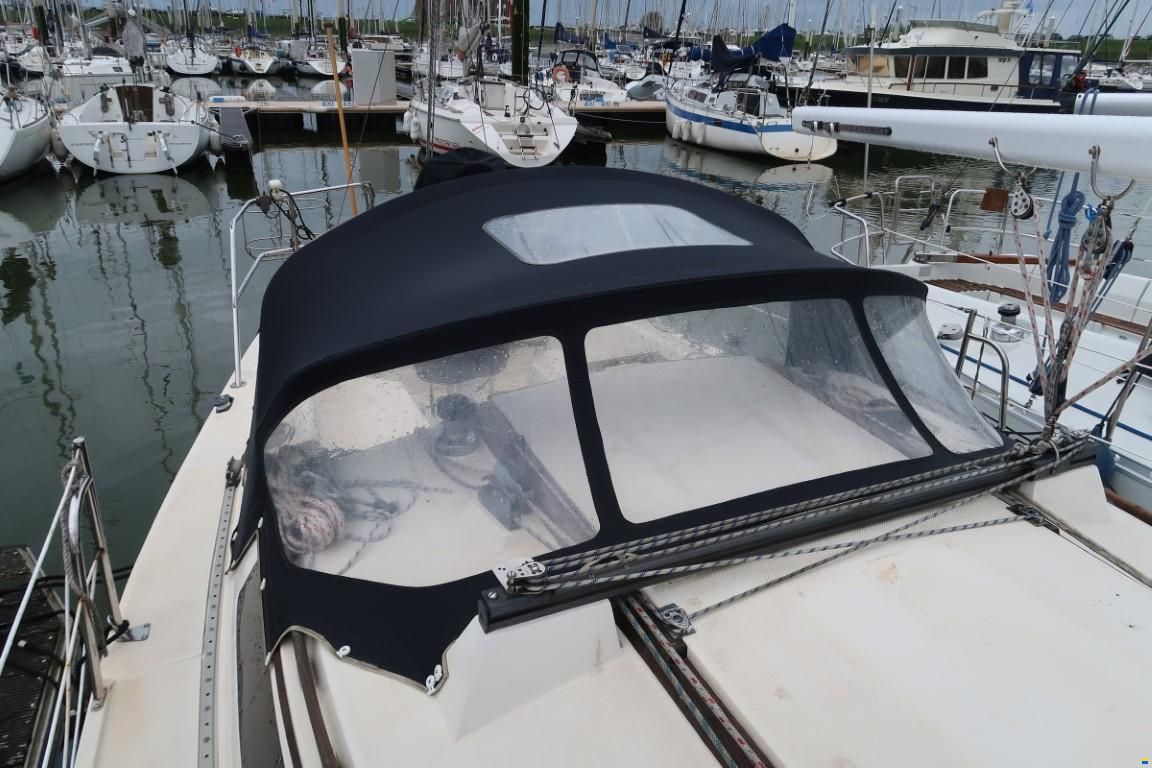 Catalina 30