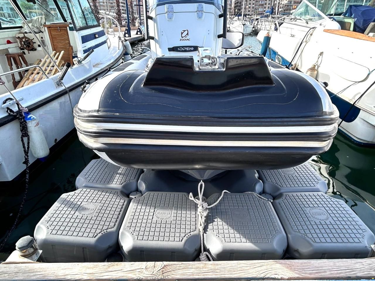 Zodiac Open 5.5 R0099