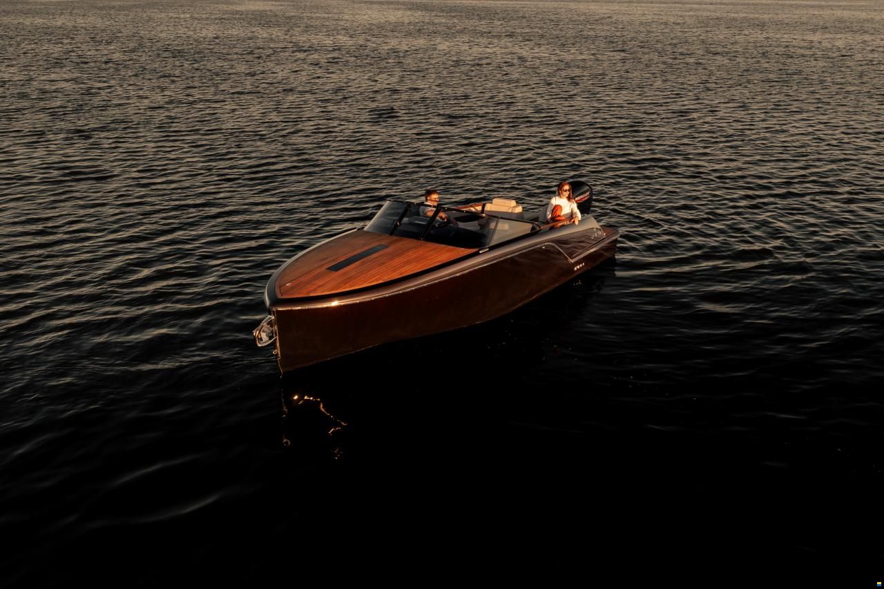 VTS Boats Flying Shark 7.7