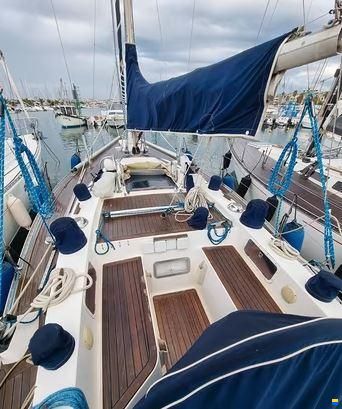 Nautors Swan 371