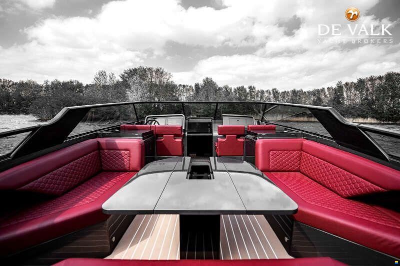 Reborn 38 Cabin