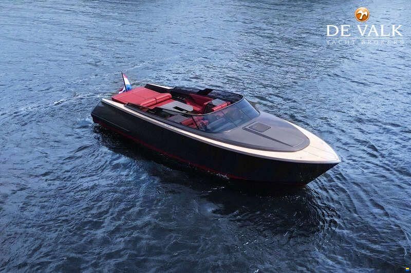 Reborn 38 Cabin