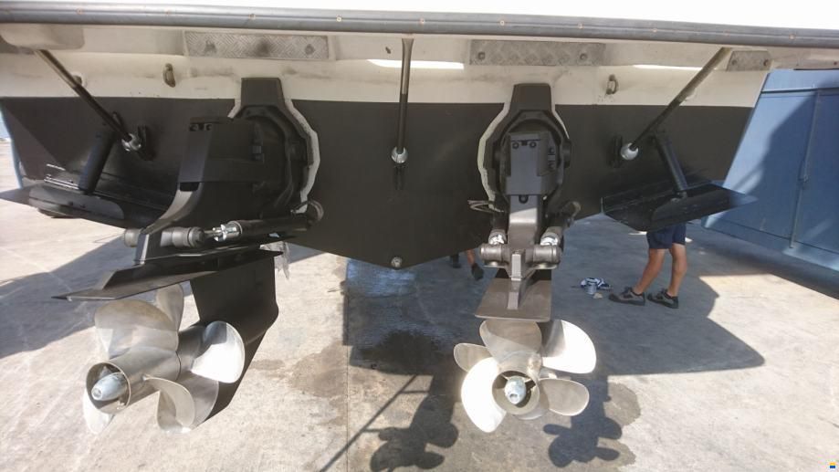 Bayliner 3258 Avanti Cruiser