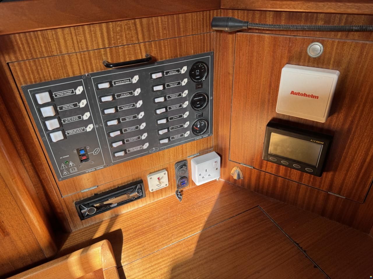 Dufour 43CC