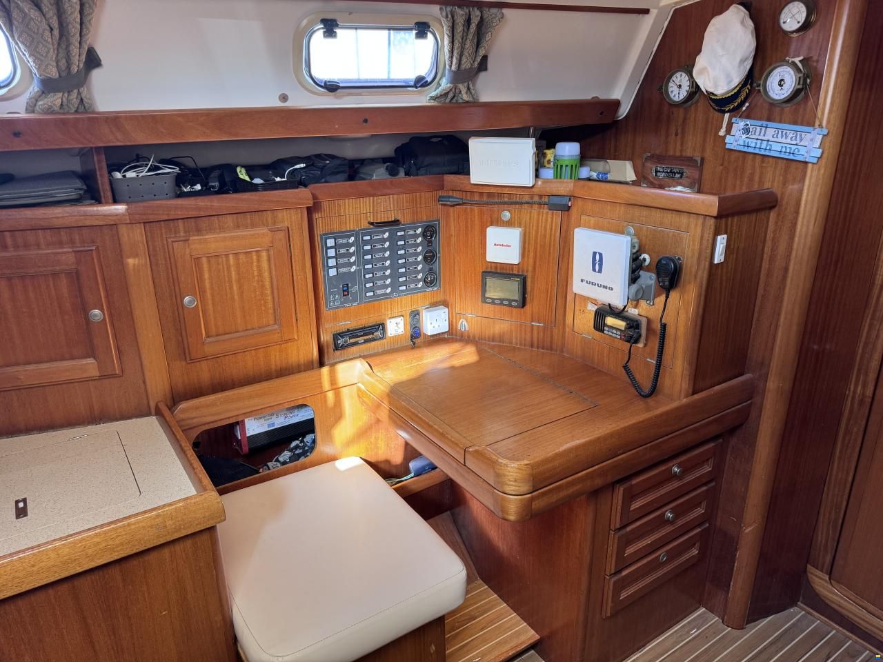 Dufour 43CC
