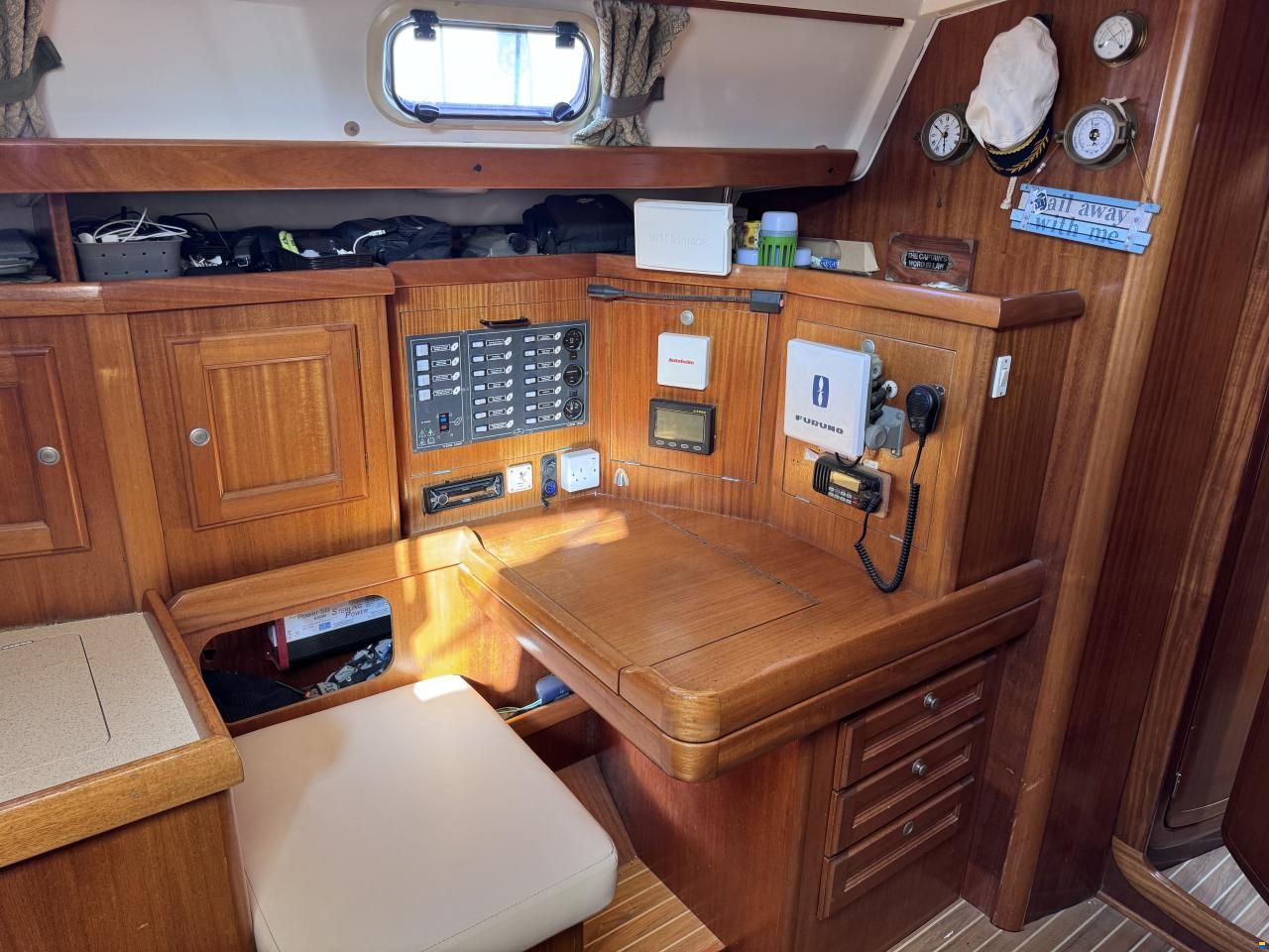 Dufour 43CC