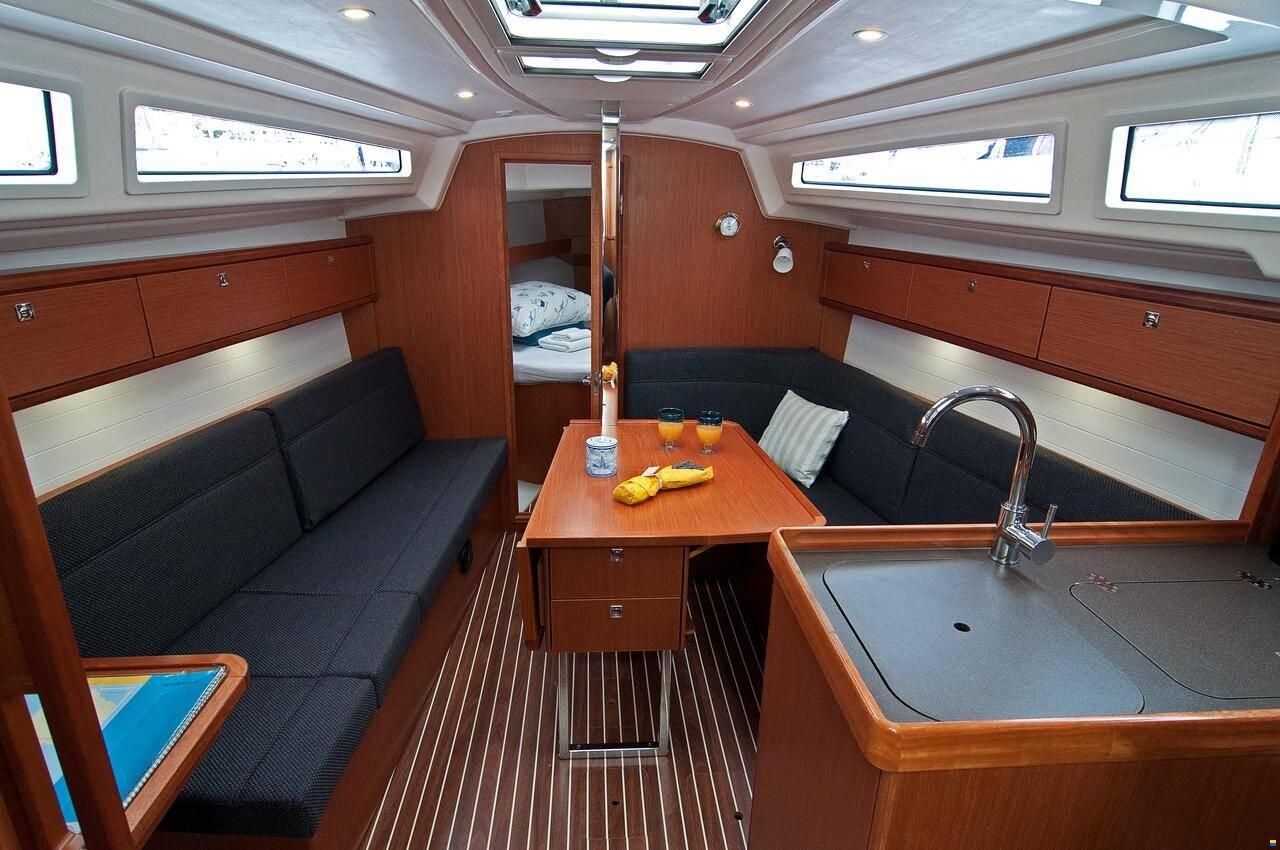 Bavaria 33 Cruiser