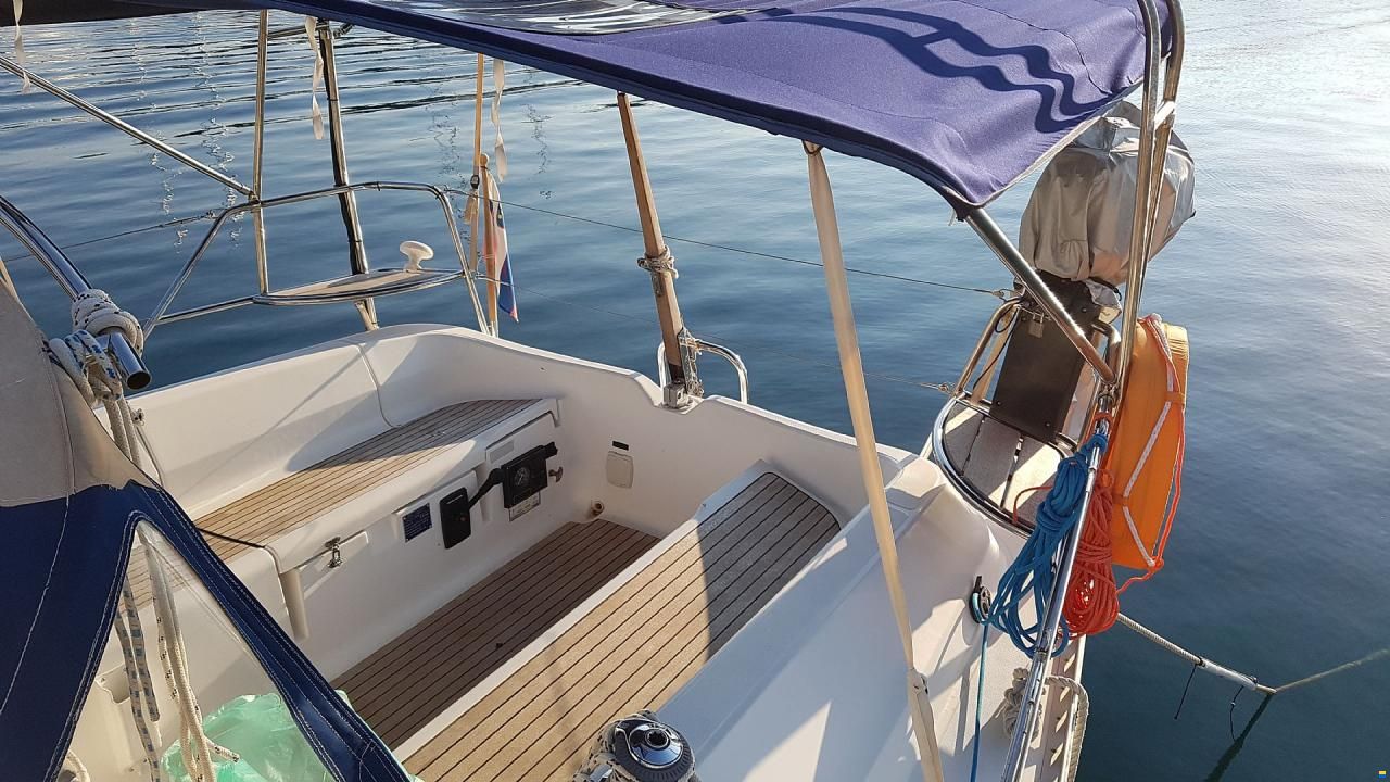 Dufour 32 Classic