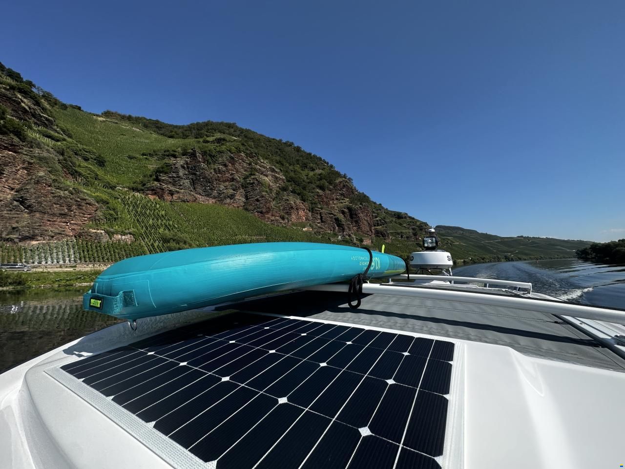 Axopar 28 Cabin