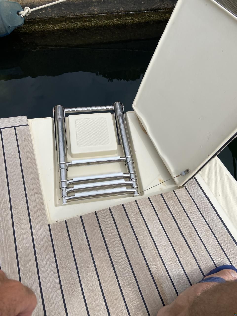 Invictus 280GT