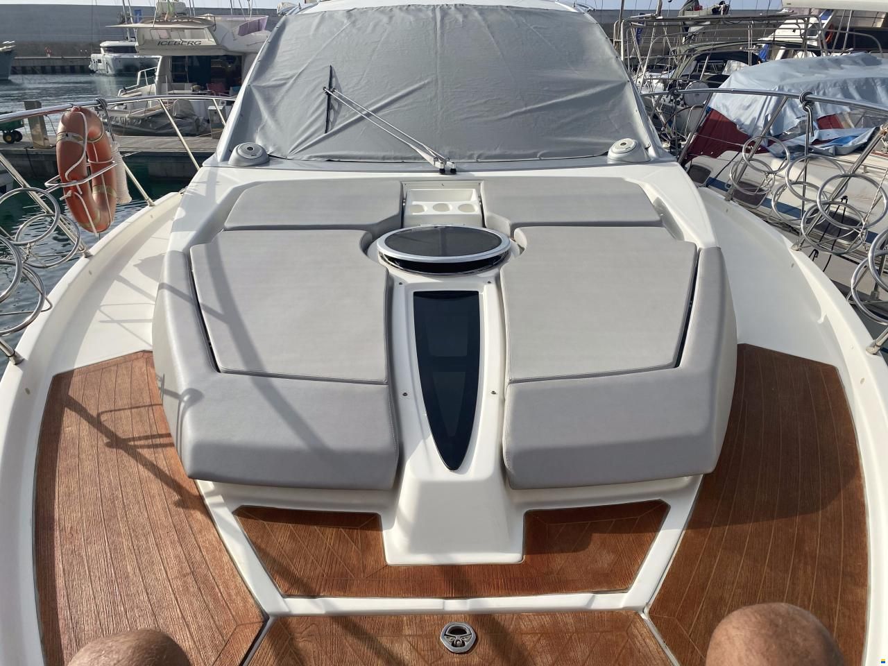 Cranchi M 44HT - CAMON