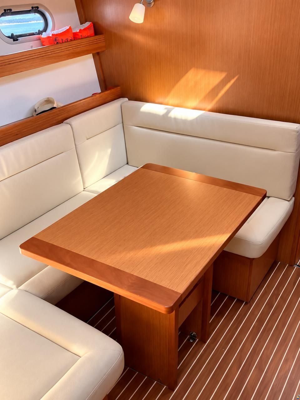 Bavaria Sport 38