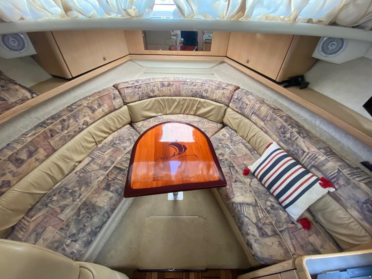 Bayliner 3255 Avanti