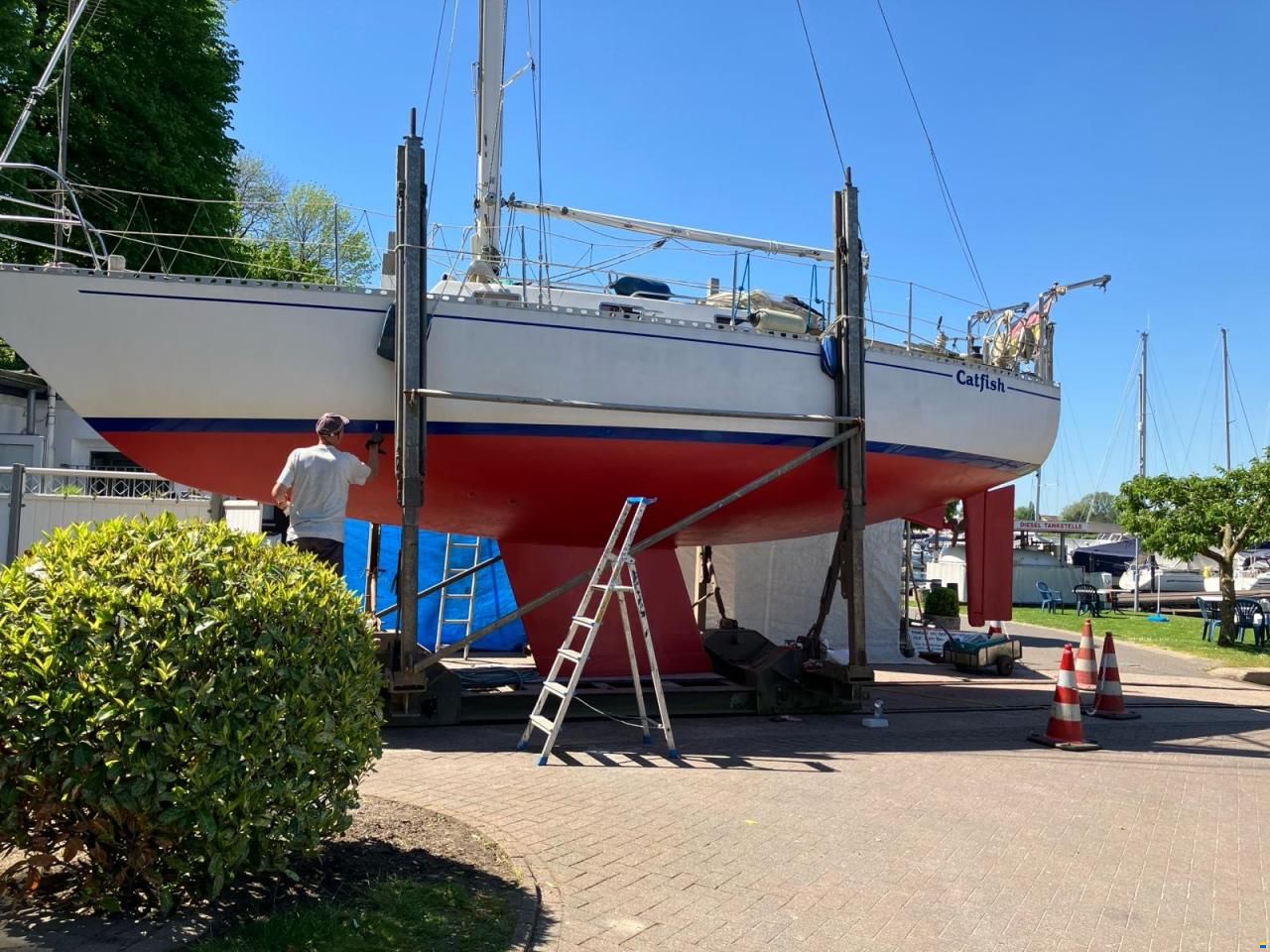 Tourensegelyacht