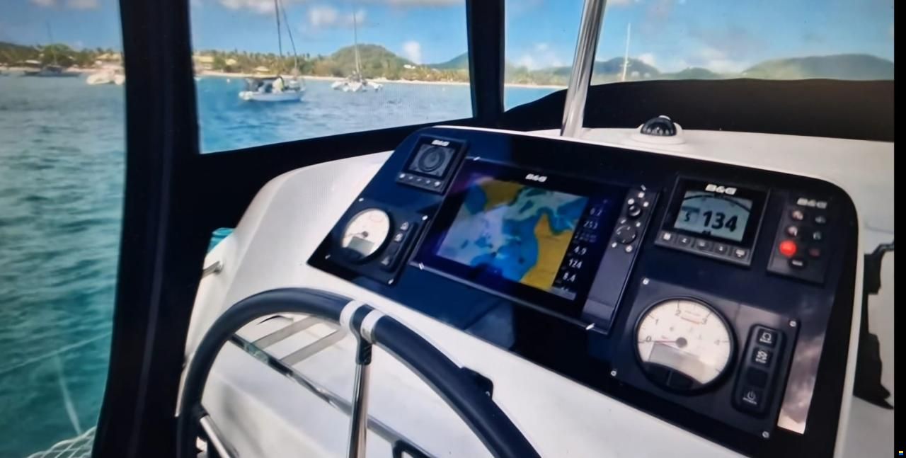 Lagoon 42