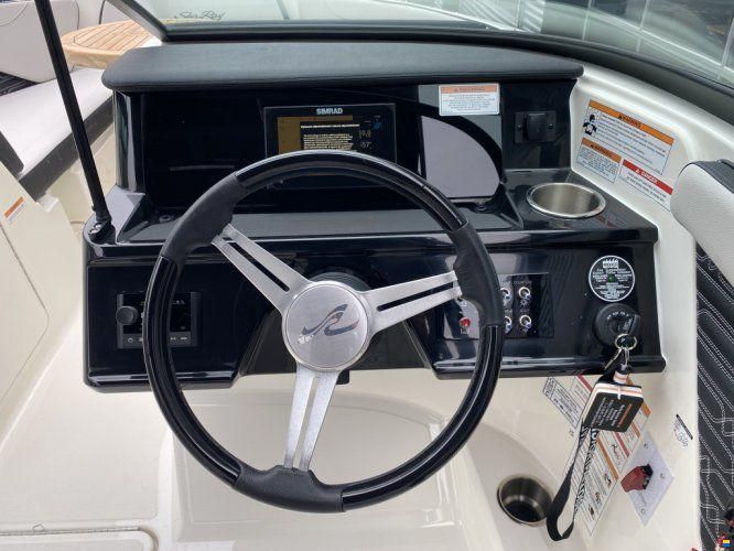 Sea Ray SPX 190