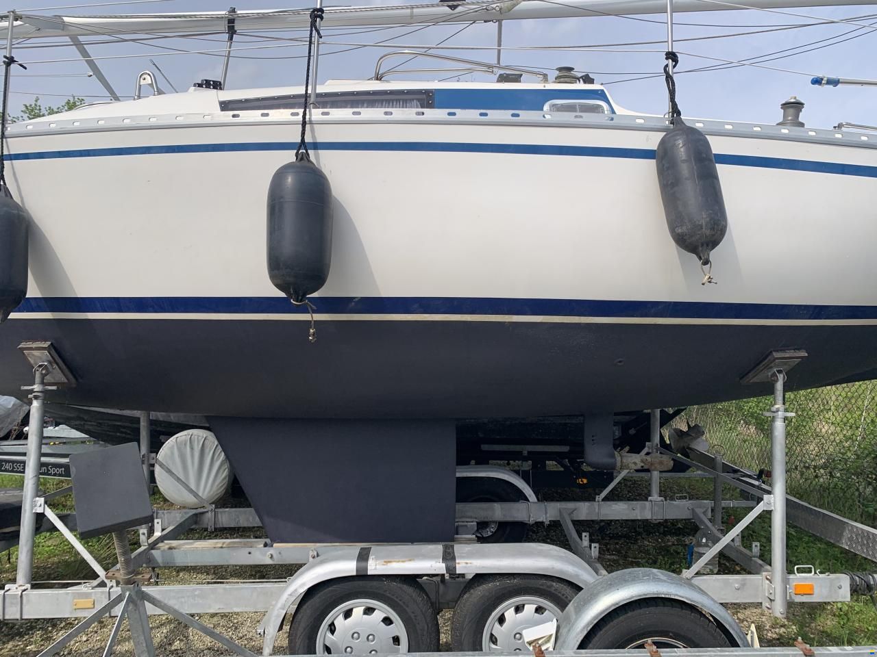 Polaris 765