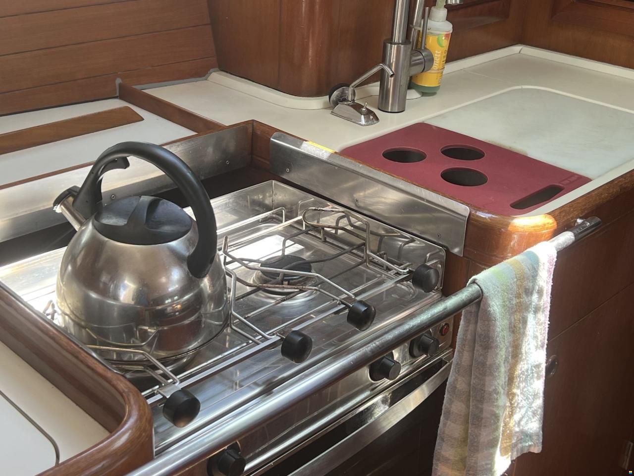 Beneteau B&eacute;n&eacute;teau Oceanis 411