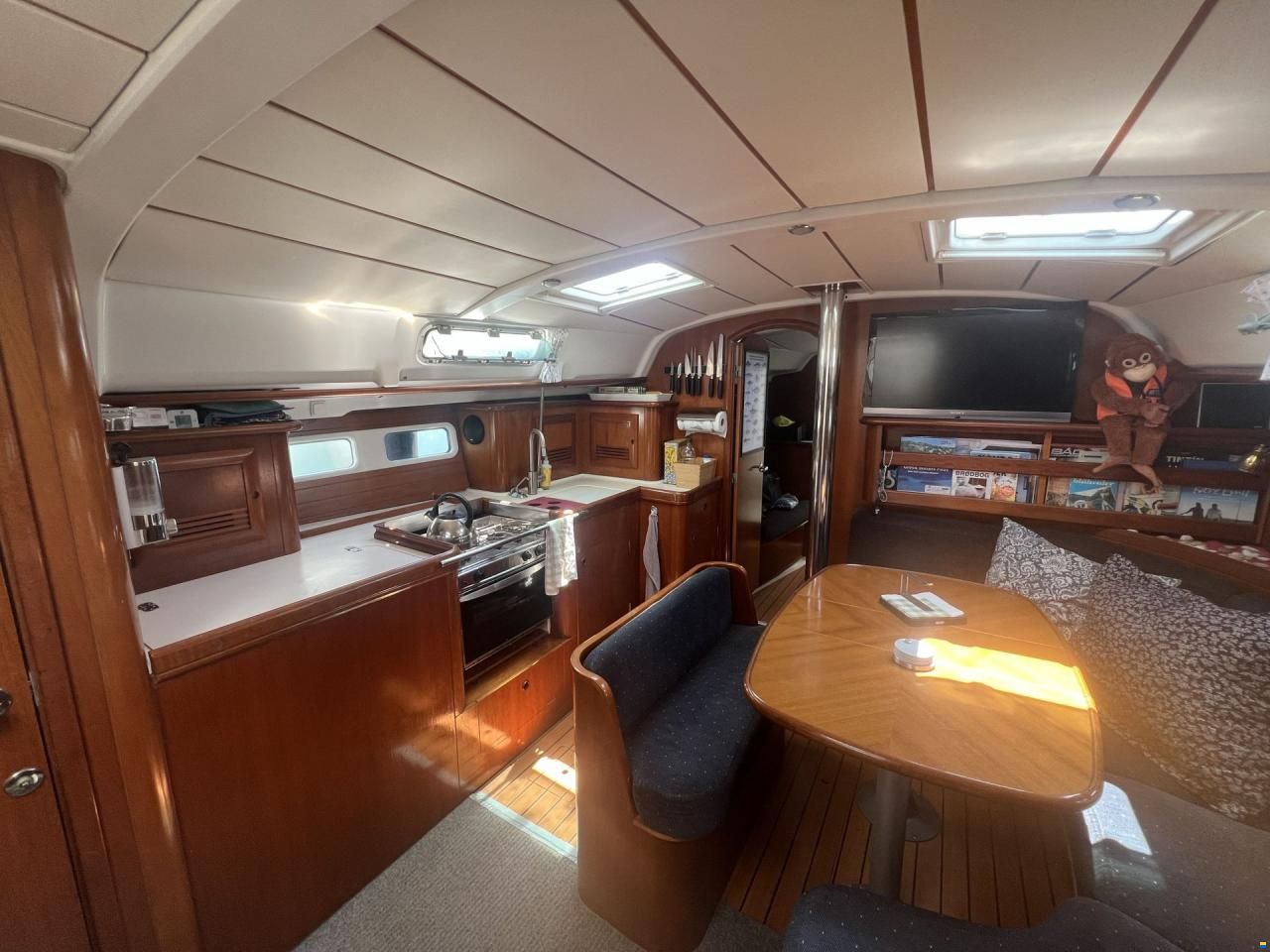 Beneteau B&eacute;n&eacute;teau Oceanis 411