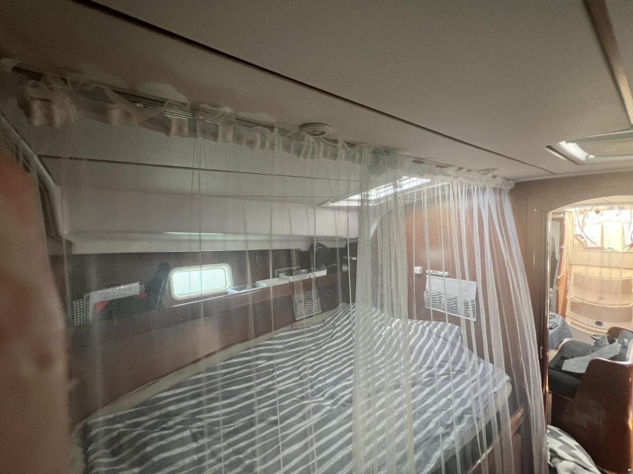 Beneteau B&eacute;n&eacute;teau Oceanis 411