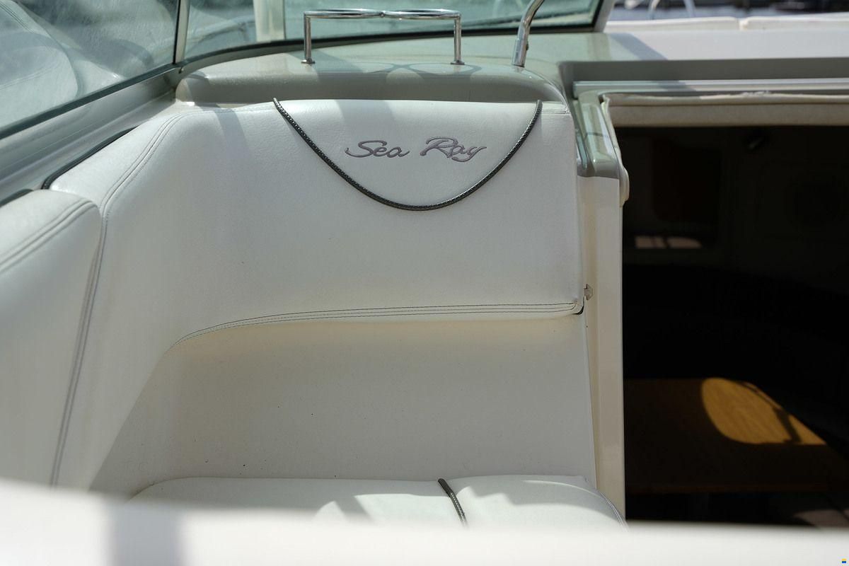 Sea Ray 255 Sundancer