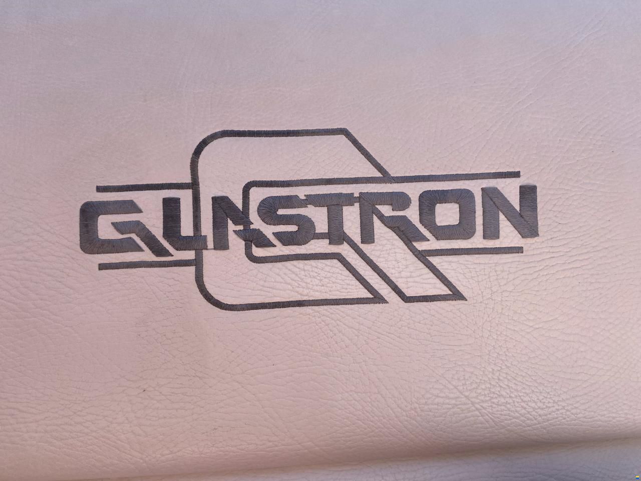 Glastron 1700