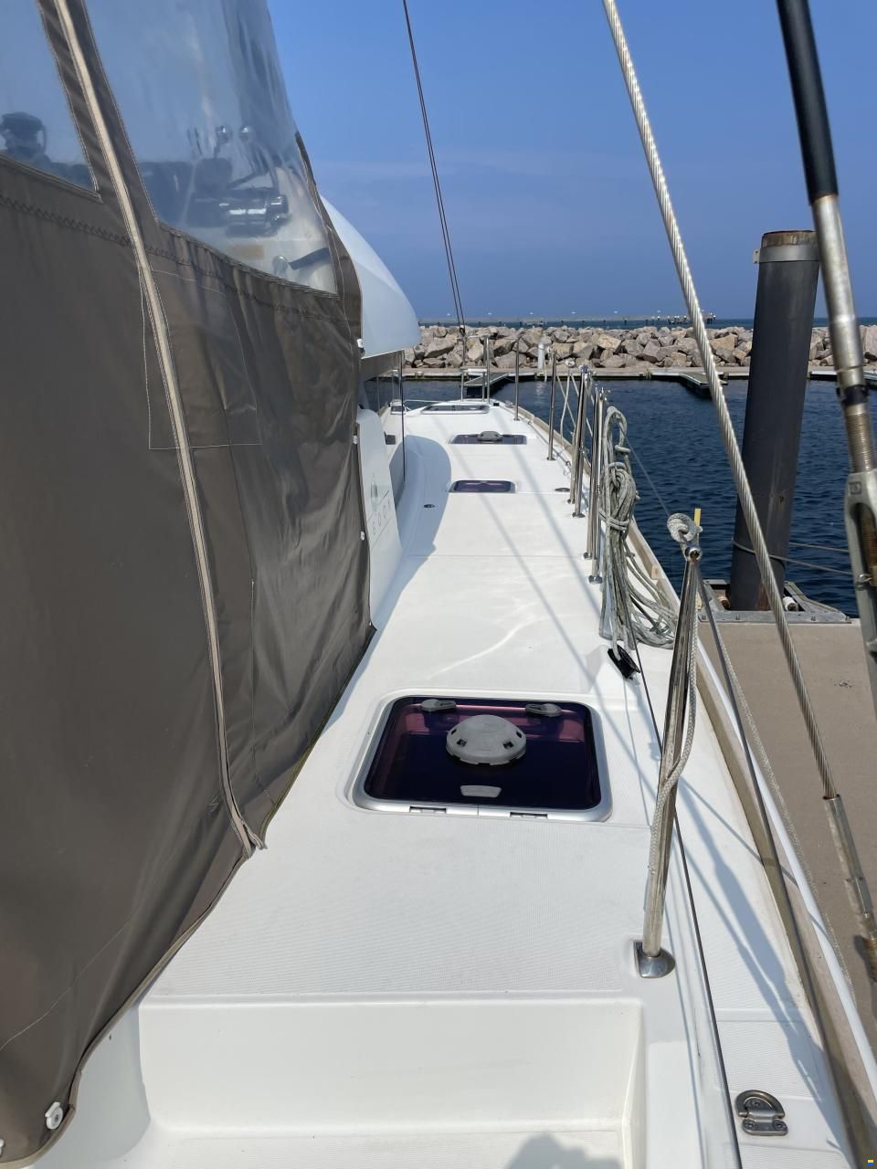 Lagoon 39