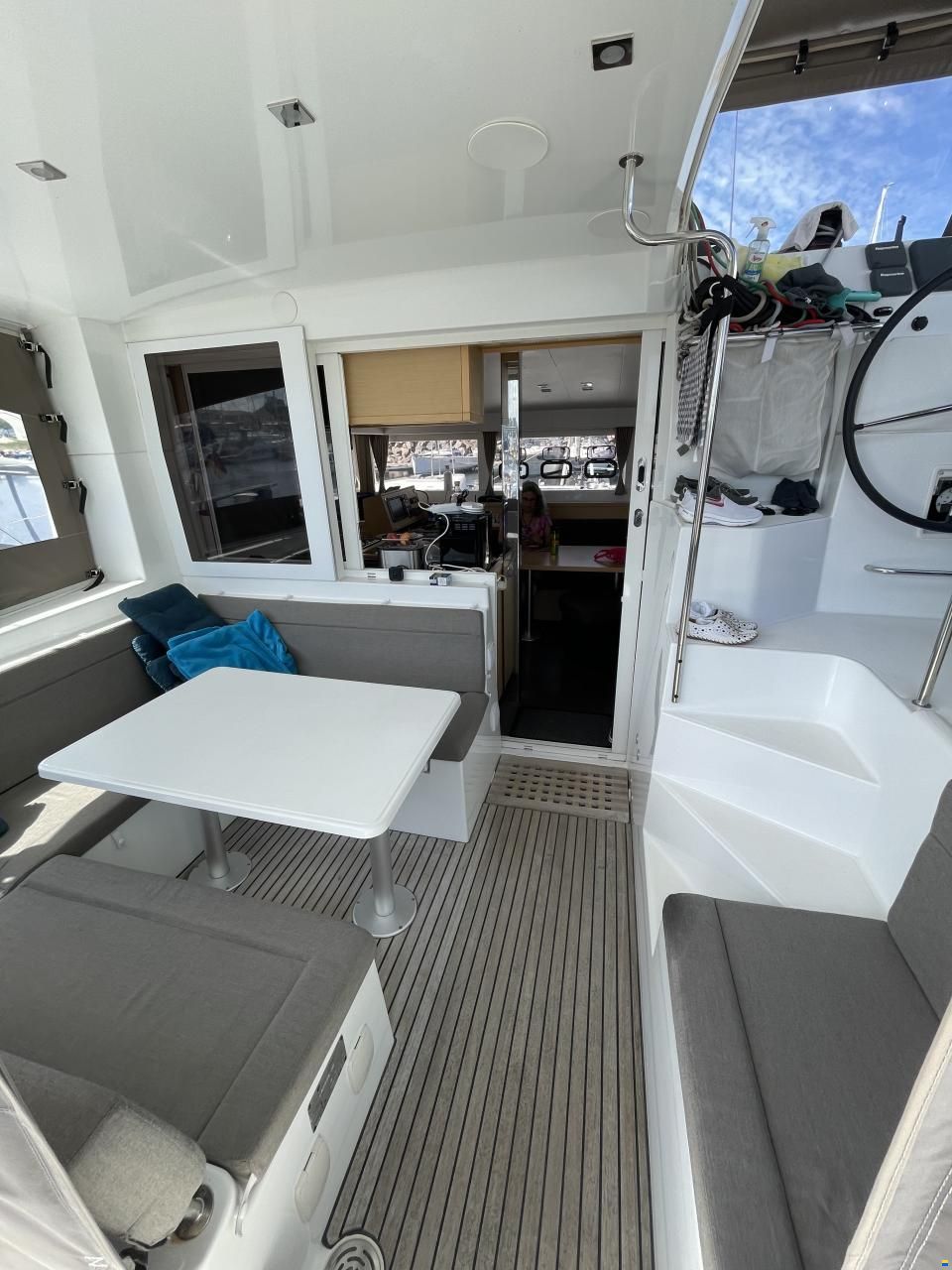 Lagoon 39