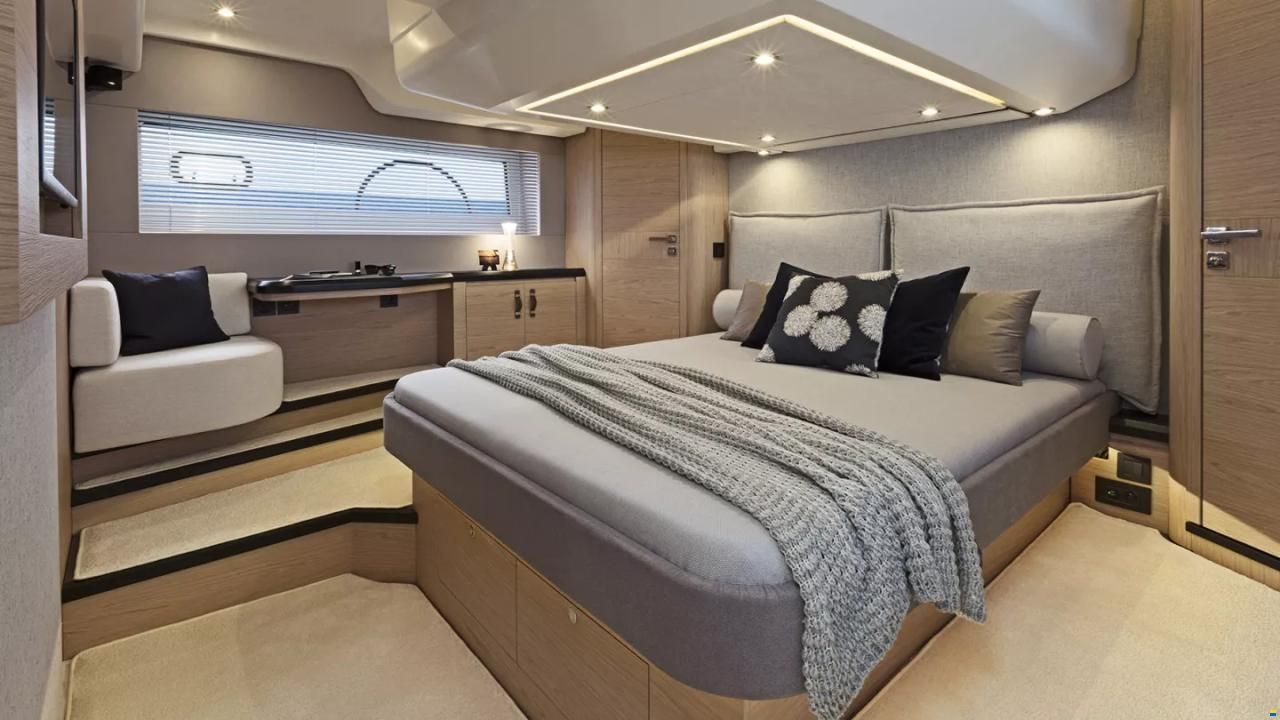 Beneteau Monte Carlo 52 Flybridge