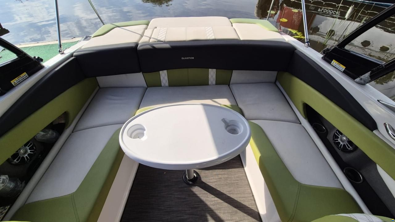 Glastron 245 GTS