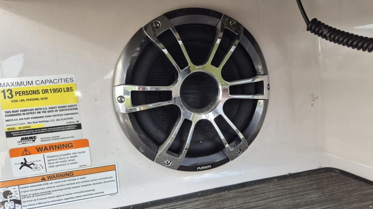 Glastron 245 GTS