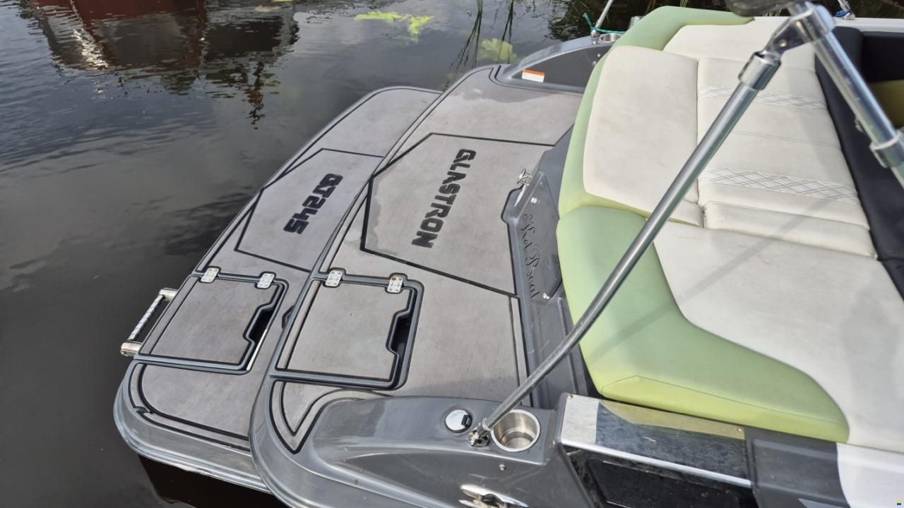 Glastron 245 GTS