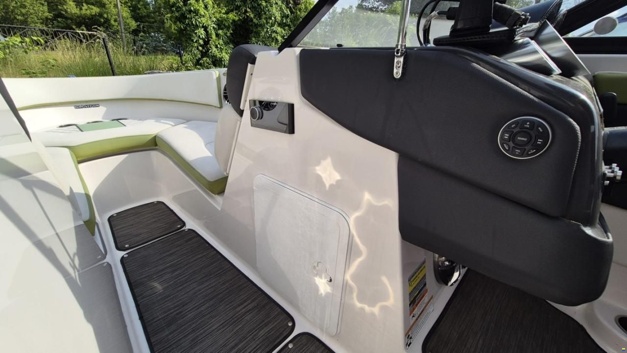 Glastron 245 GTS