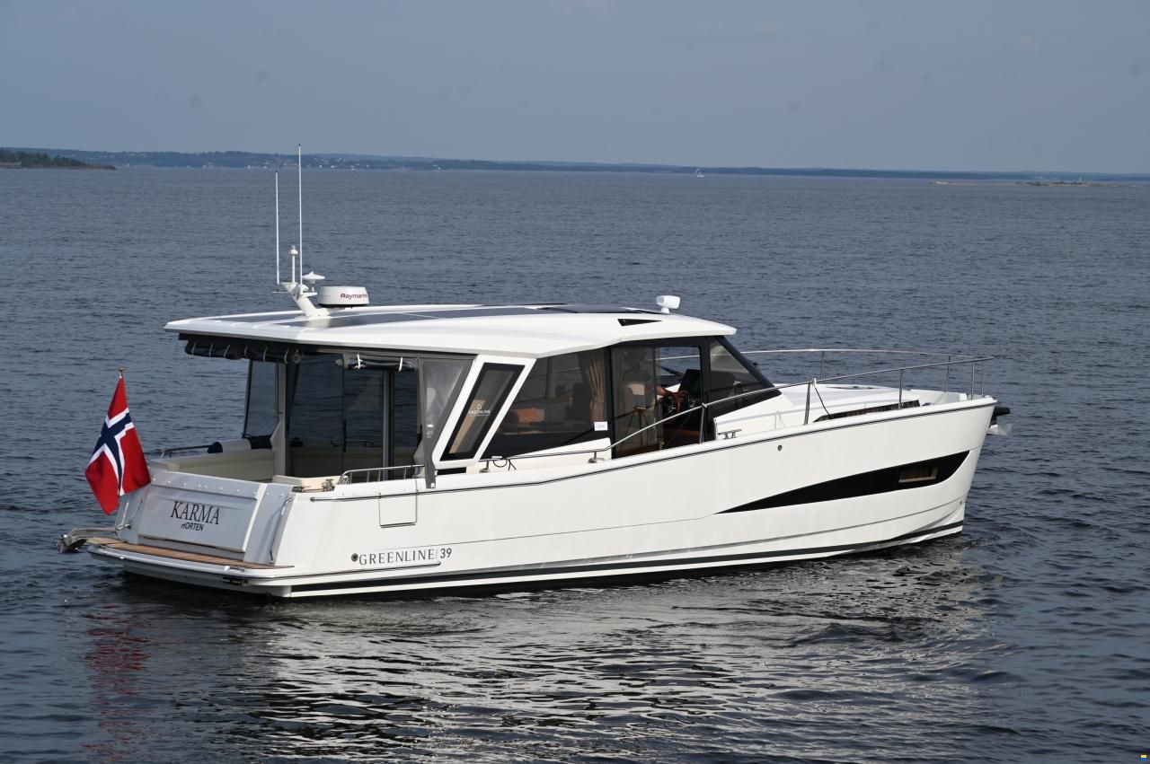 Greenline 39