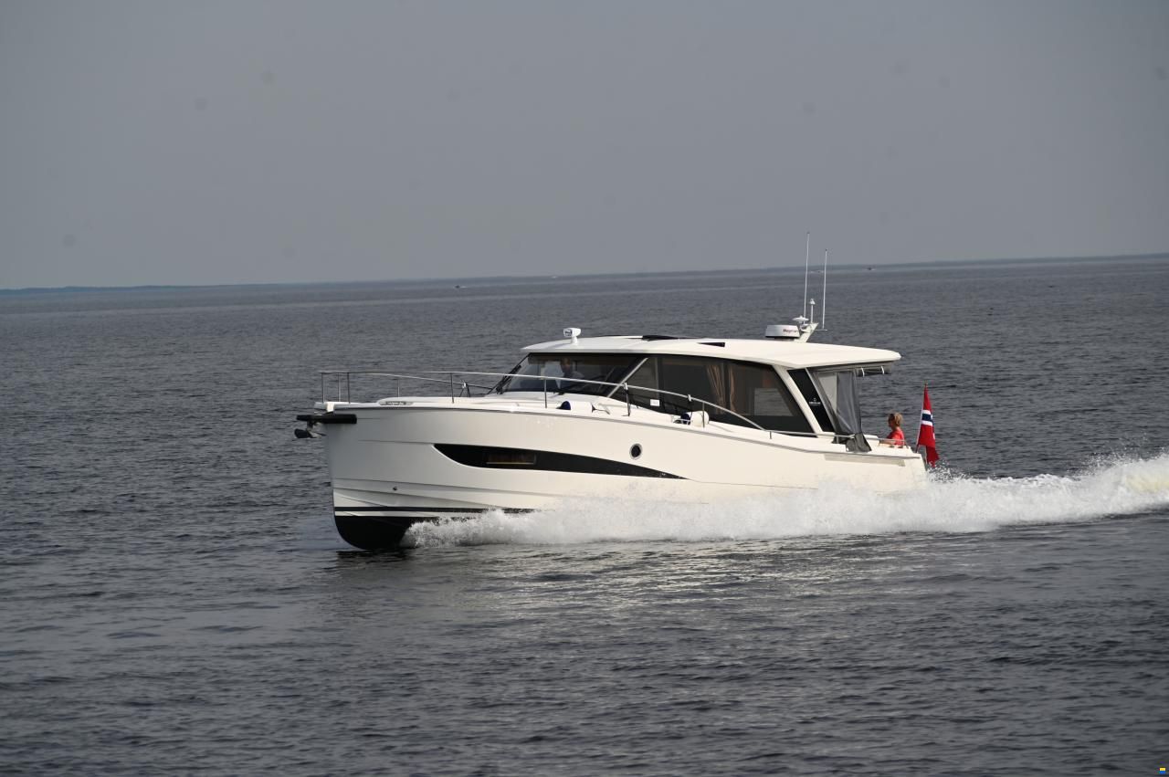 Greenline 39