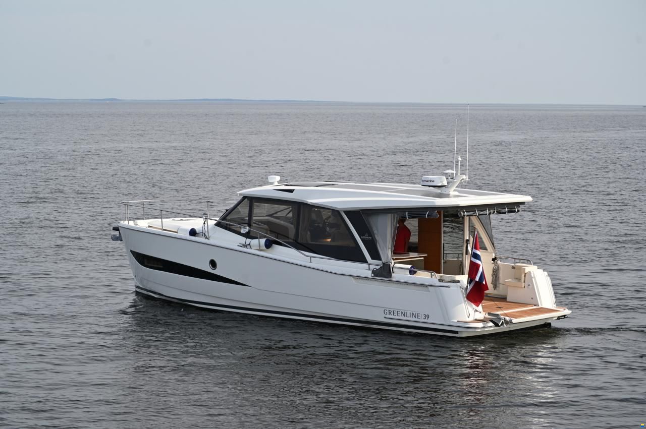 Greenline 39