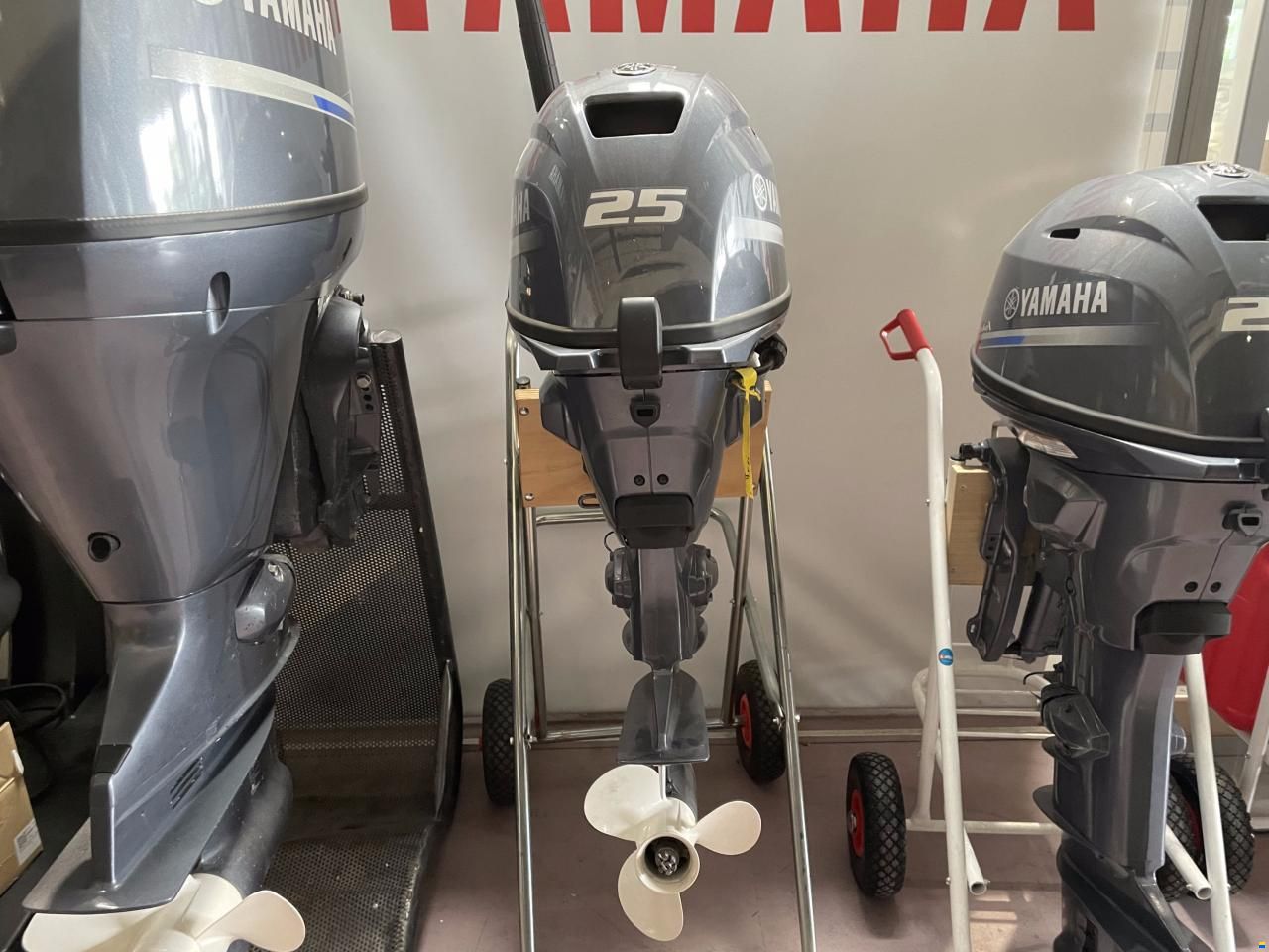 Yamaha F 25 GMHS