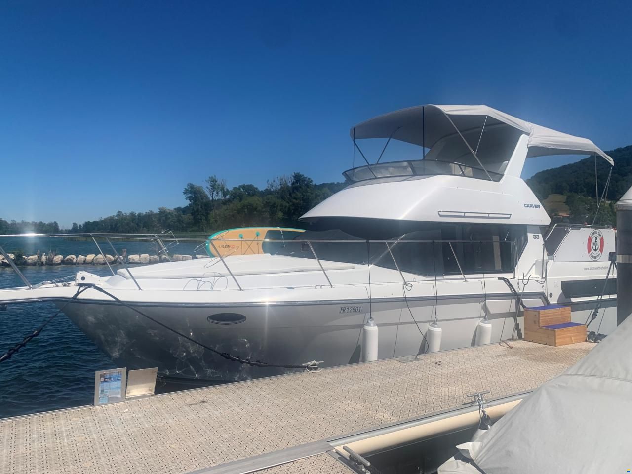 Carver 33 Aft Cabin
