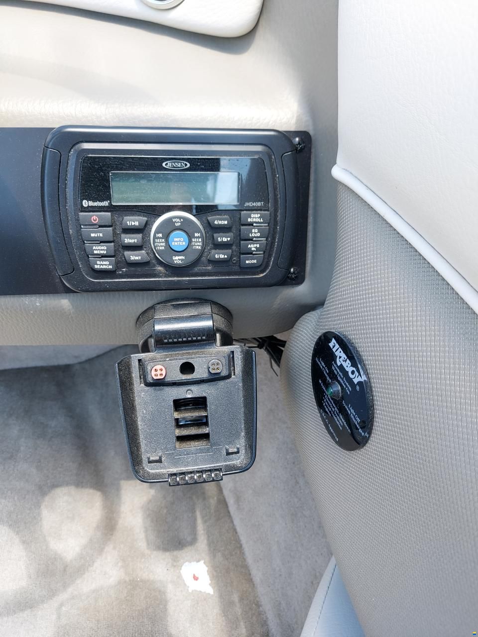 Crownline Bowrider 18 SS
