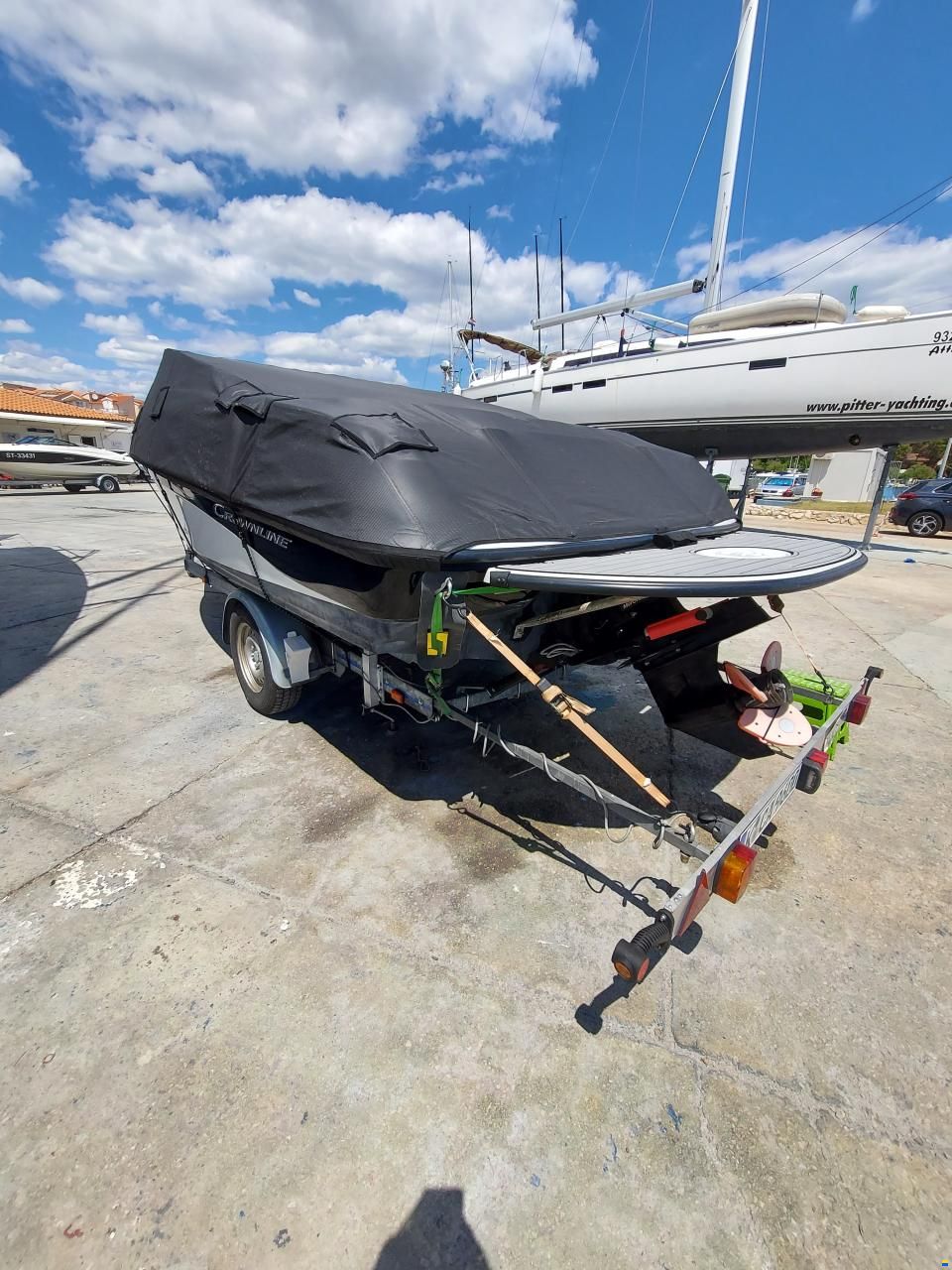 Crownline Bowrider 18 SS
