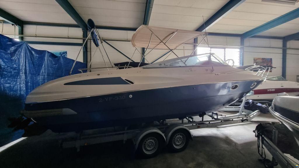 Cranchi Corallo 840 met 2x Volvo Penta V8 en tra