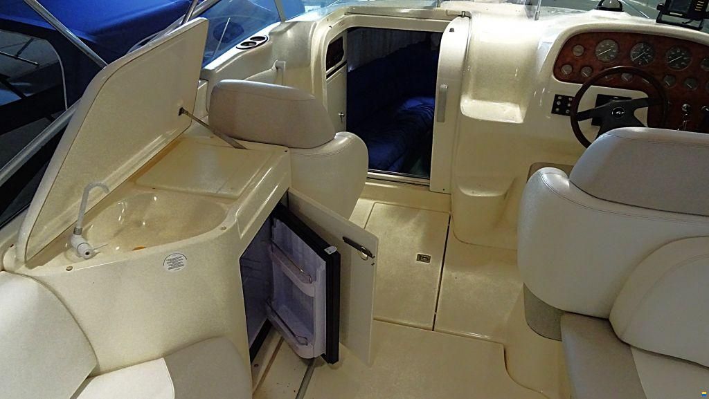 Cranchi Corallo 840 met 2x Volvo Penta V8 en tra