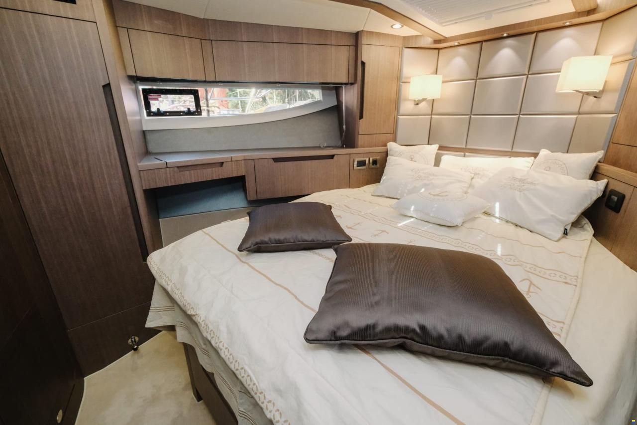 Galeon 500 Fly