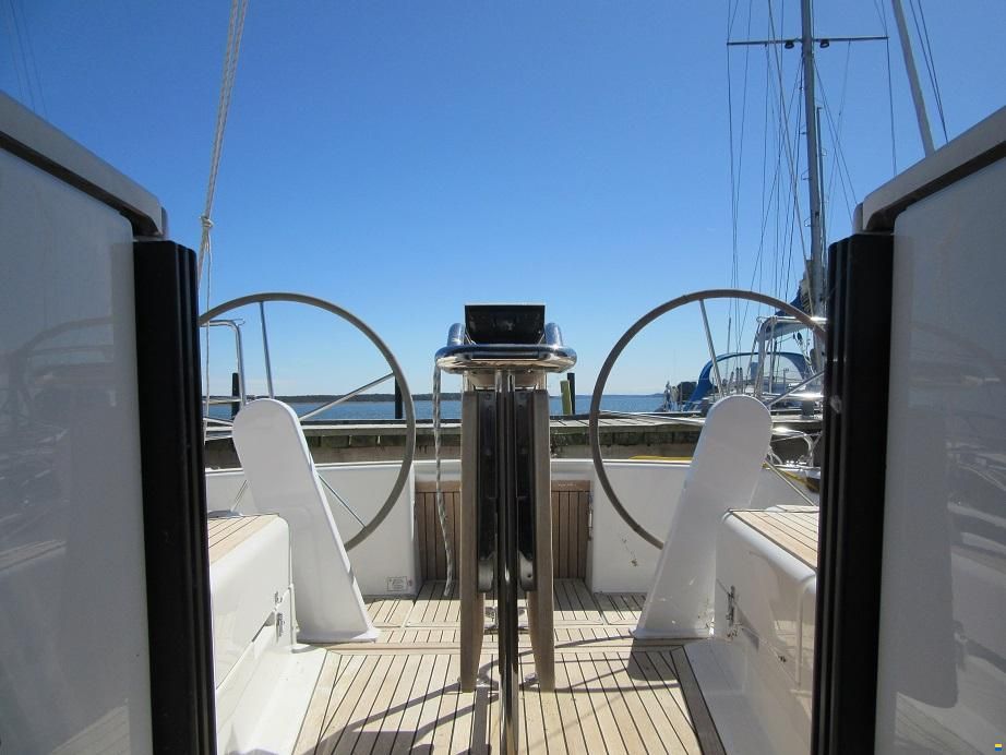 Hanse 348