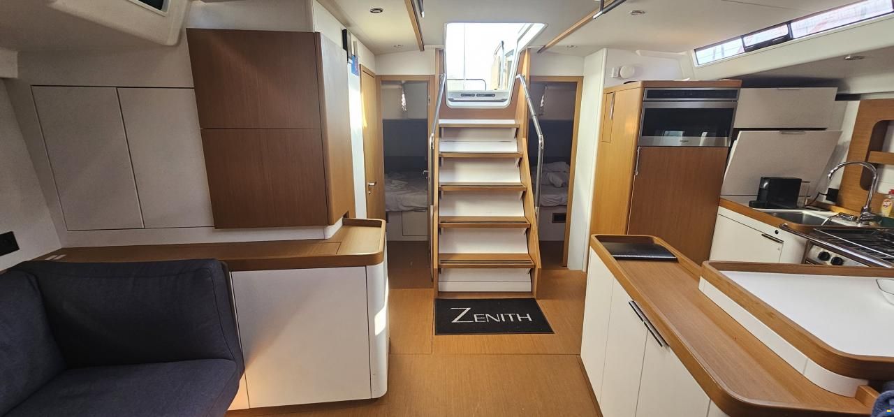 Beneteau First 53