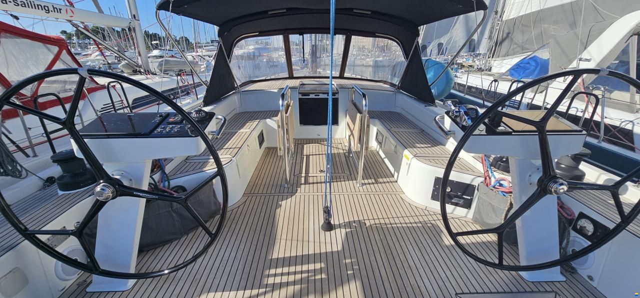 Beneteau First 53