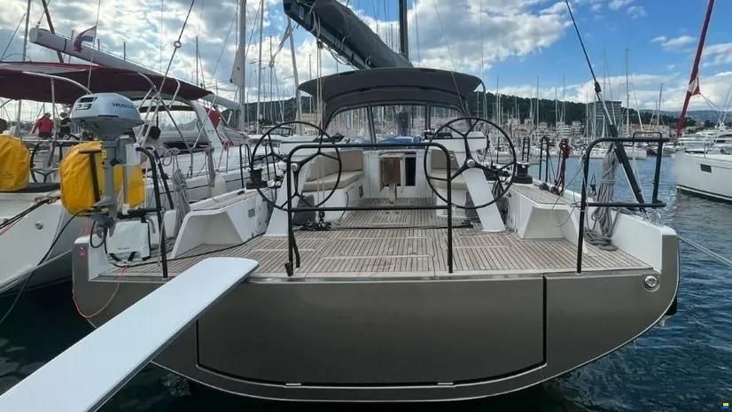 Beneteau First 44