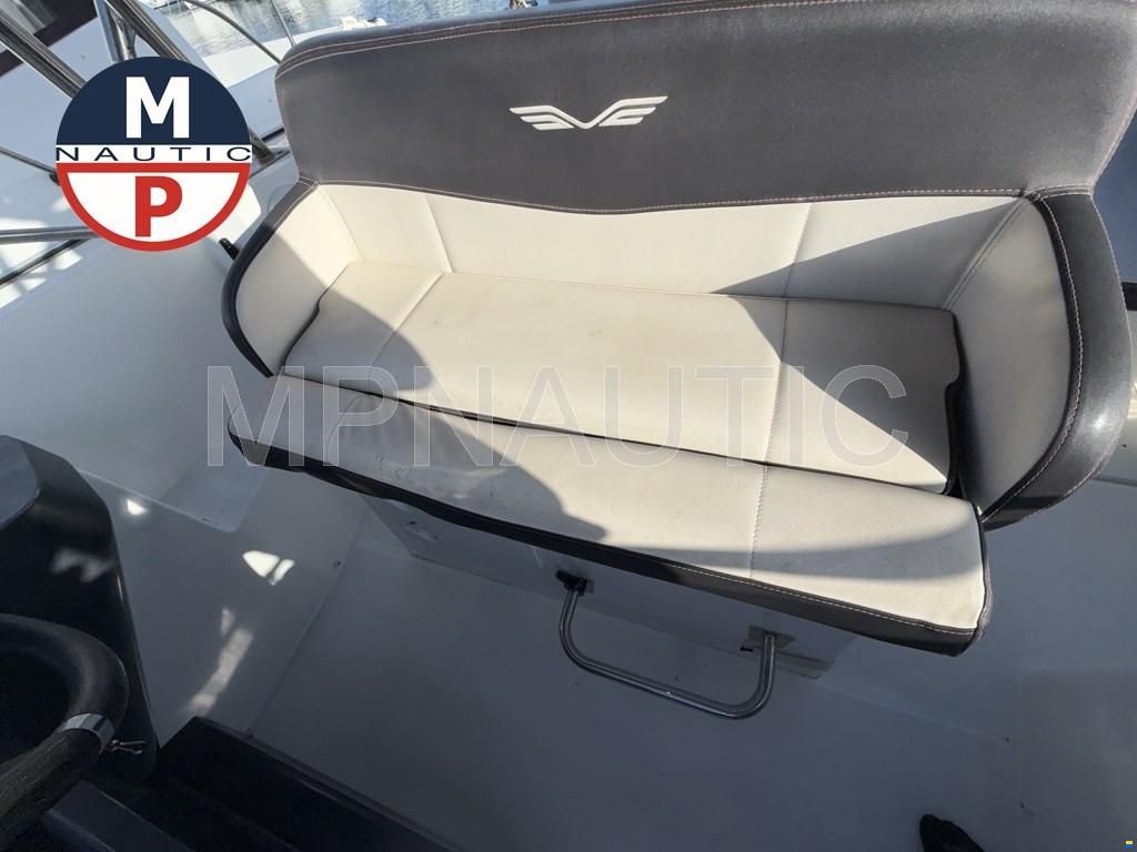 Beneteau Flyer 8.8 sundeck